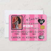 VIPピンク&ブラックフォトバースデーパーティーのクレジットカード 招待状 (正面)