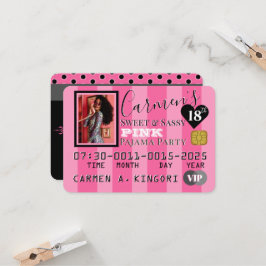 VIPピンク&ブラックフォトバースデーパーティーのクレジットカード 招待状