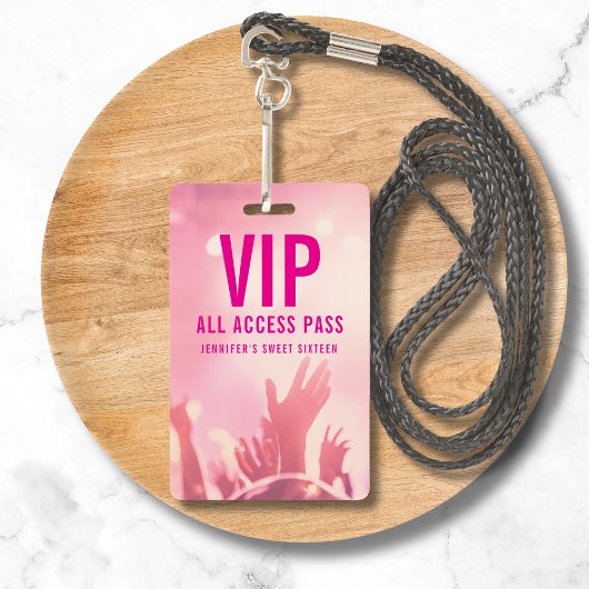 VIP オールアクセスパス スウィート16 誕生日 バッジ