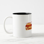 Virginia Beach。 ツートーンマグカップ (左)