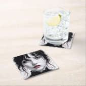 Visage de porcelaine regard d'âme fêlée. スクエアペーパーコースター (インサイチュ)