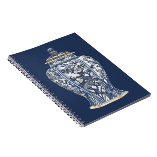 Vision Studioによる青と白の磁器の花瓶 ノートブック (右側)