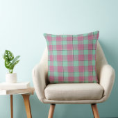 Vista Blue and Turkish Rose Pink Plaid Green クッション (椅子)