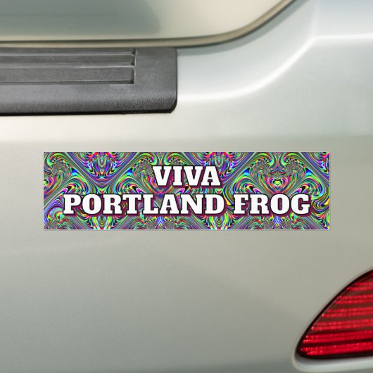 Viva Portland Frog バンパーステッカー (車上)