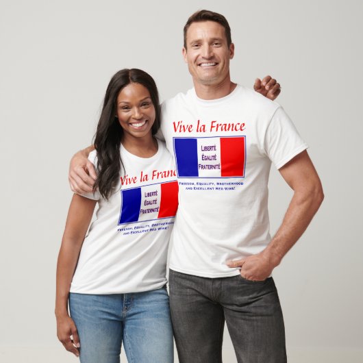 Viveのlaフランス-フランスのな赤ワインの恋人のための…! Tシャツ (ユニセックス)