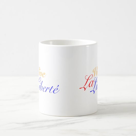 ViveのLa Liberté -自由の生きているフランス語を許可して下さい コーヒーマグカップ (中央)