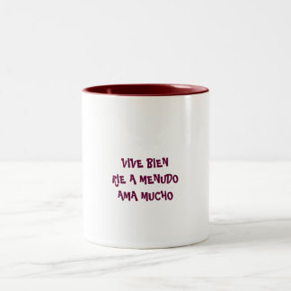 VIVE BIEN RIE A MENUDOAMA MUCHO ツートーンマグカップ