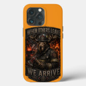 VLLC When Others Leave We Arrive Firefighter Moose Case-Mate iPhoneケース (裏面)