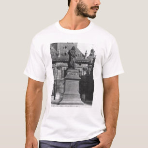 Voltaireの彫像 Tシャツ