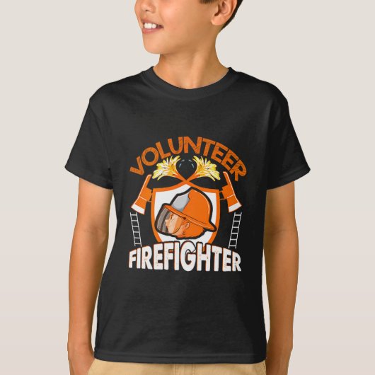 Volunteer Firefighter Fireman Gift Proud Firefight Tシャツ (正面)