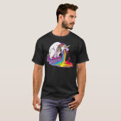 VOMITING UNICORN Puking Unicorns b day gift Tシャツ (正面フル)