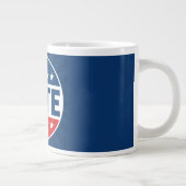 VOTE 太字キャンペーンバッジデザイン ジャンボコーヒーマグカップ (右)