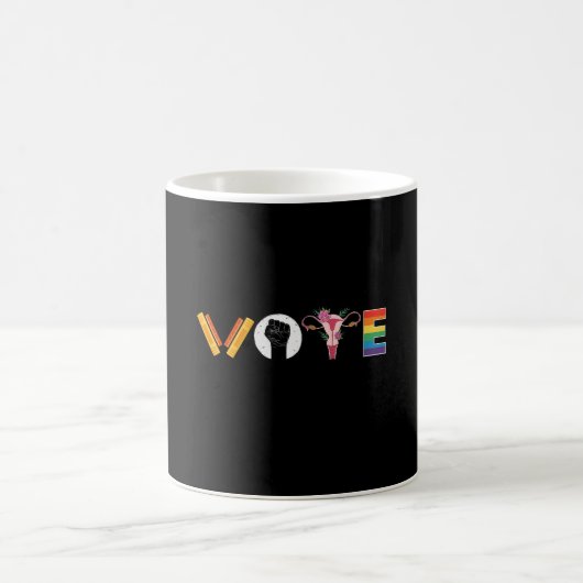 VOTE Books 子宮 LGBT サポート コーヒーマグカップ (中央)