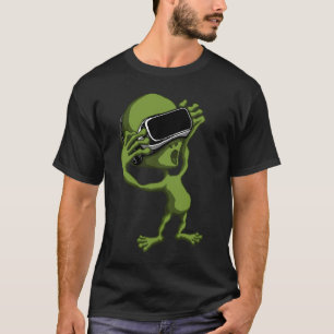 VRのエイリアン Tシャツ