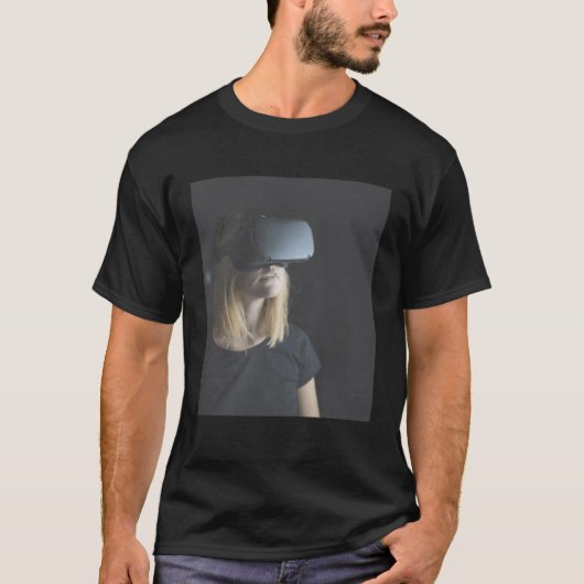 VRガール Tシャツ (正面)