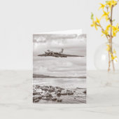 Vulcan XH558の最終的なパス カード (黄色い花)