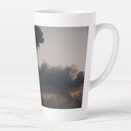 Vulkan Fuego in Guatemala カフェラテマグ (右)