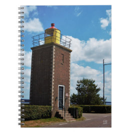 Vuurtoren voor scheepvaart in Willemstad Nederland ノートブック