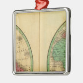 W半球、E半球 メタルオーナメント (左)