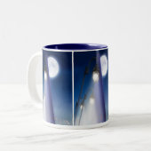 WAモニュメントの満月 ツートーンマグカップ (正面左)