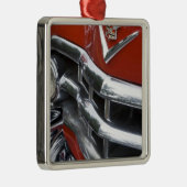 WA、シアトルのクラシックなアメリカの自動車。 4 メタルオーナメント (右)