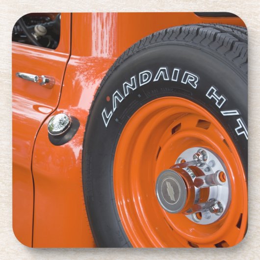 WA、シアトルのクラシックな積み込み コースター (正面)