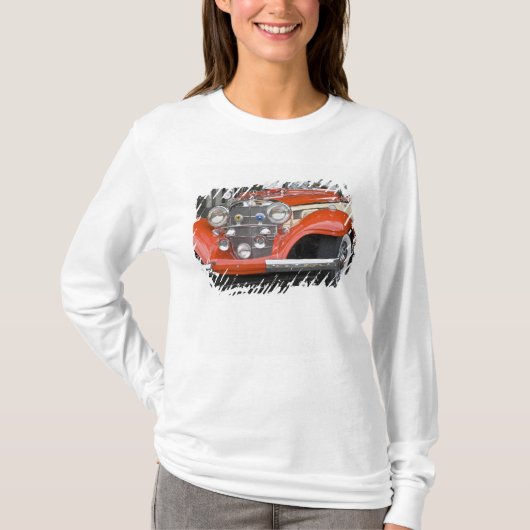 WA, シアトル, クラシックなドイツ車。2 Tシャツ (正面)