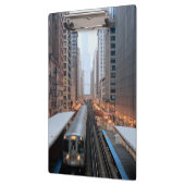 Wabash上の都心のシカゴの高い柵 クリップボード (左)