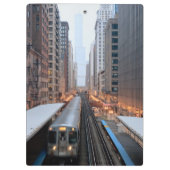 Wabash上の都心のシカゴの高い柵 クリップボード (裏面)