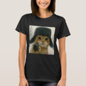 Wacky Cat Wearing Ushanka Hat Russian Meme Cat Hum Tシャツ (正面)