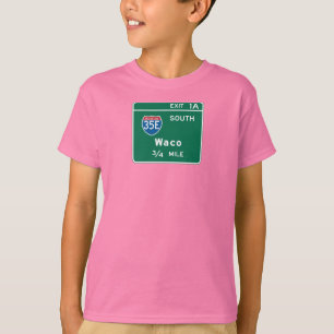 WacoのTXの交通標識 Tシャツ