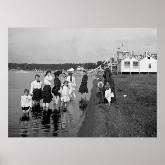 Wading at White Bear Lake, 1905 ポスター (正面)