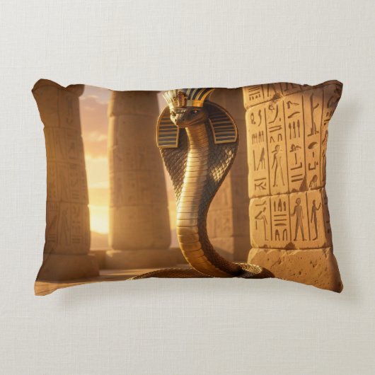 Wadjet – Egyptian Cobra Goddess´6 アクセントクッション (正面)