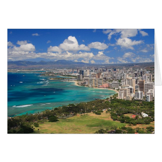 Waikikiのビーチ (正面横)