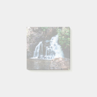 Waimeaの滝-長い露出 ポストイット