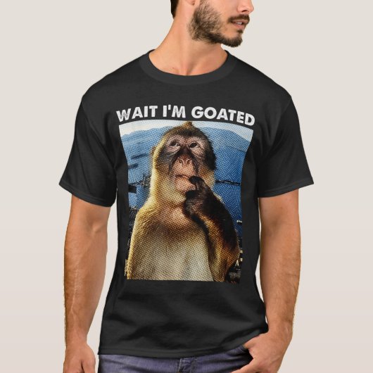 Wait I'm Goated Funny Thinking Monkey Meme Brainro Tシャツ (正面)