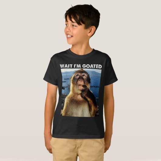 Wait I'm Goated Funny Thinking Monkey Meme Brainro Tシャツ (正面フル)