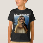Wait I'm Goated Funny Thinking Monkey Meme Brainro Tシャツ (正面)