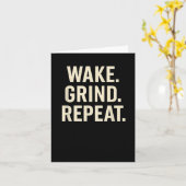 Wake Grind Repeat Motivational Hustle Design  カード (黄色い花)