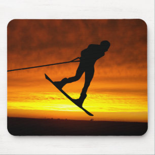 Wakeboardの日没のシルエット マウスパッド