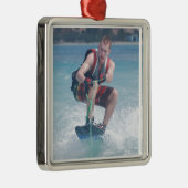 Wakeboardは身をかがめります メタルオーナメント (右)