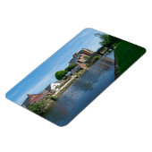 Wakefield Canal Side: Historic Pub and Apartments マグネット (左側)