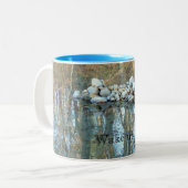 Waldenの池のケルンが付いているマグを目覚めて下さい ツートーンマグカップ (正面左)