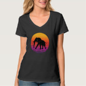 Walking African Elephant Animal Silhouette Sunset  Tシャツ (正面)