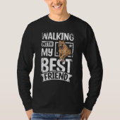 Walking with my best friend german shepherd tシャツ (正面)