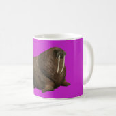 Walrus Mug on Pink コーヒーマグカップ (正面右)