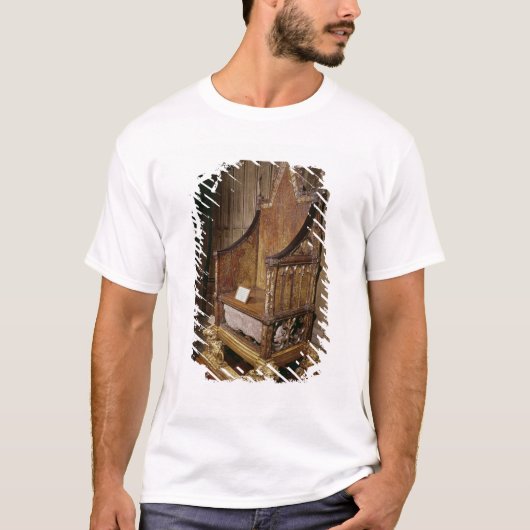 「Walter著エドワードのためにIなされる即位の椅子 Tシャツ (正面)