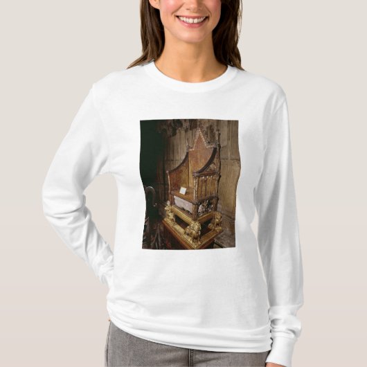 「Walter著エドワードのためにIなされる即位の椅子 Tシャツ (正面)