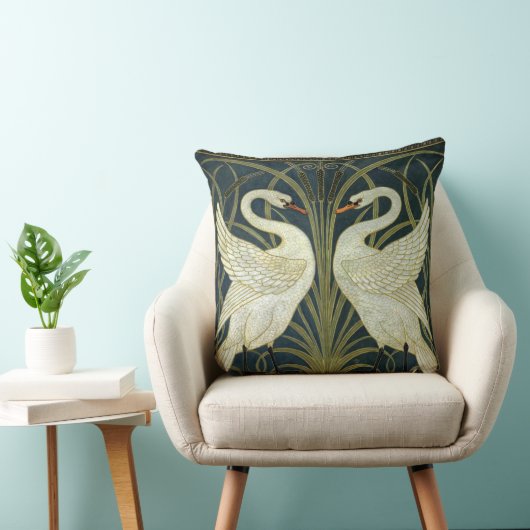 Walter Crane Swan & Rush and Iris Victorian クッション (椅子)