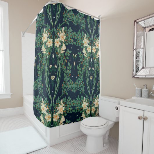 Walter Crane White Lily-Blue Back Shower Curtain シャワーカーテン (インサイチュ)